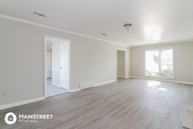 Foto del edificio - 7172 Market Square Dr
