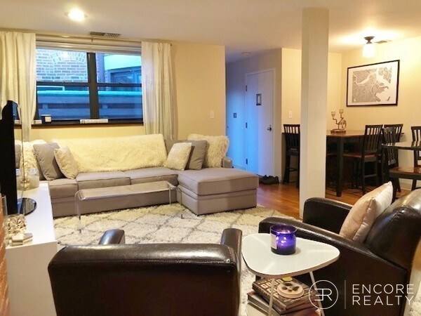 Foto del edificio - 103 Gainsborough St