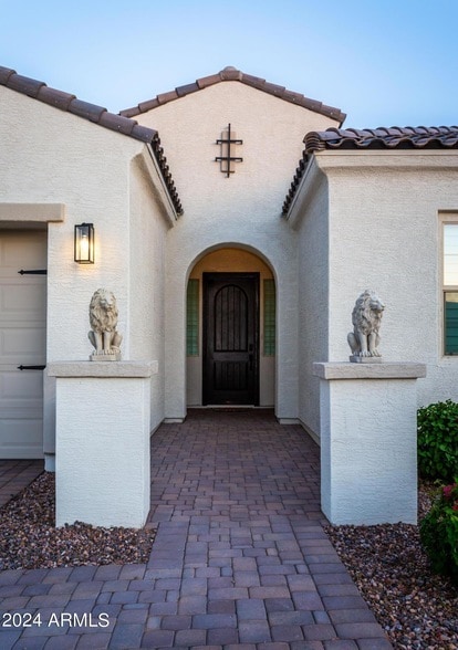 Building Photo - 8543 W Palo Verde Dr
