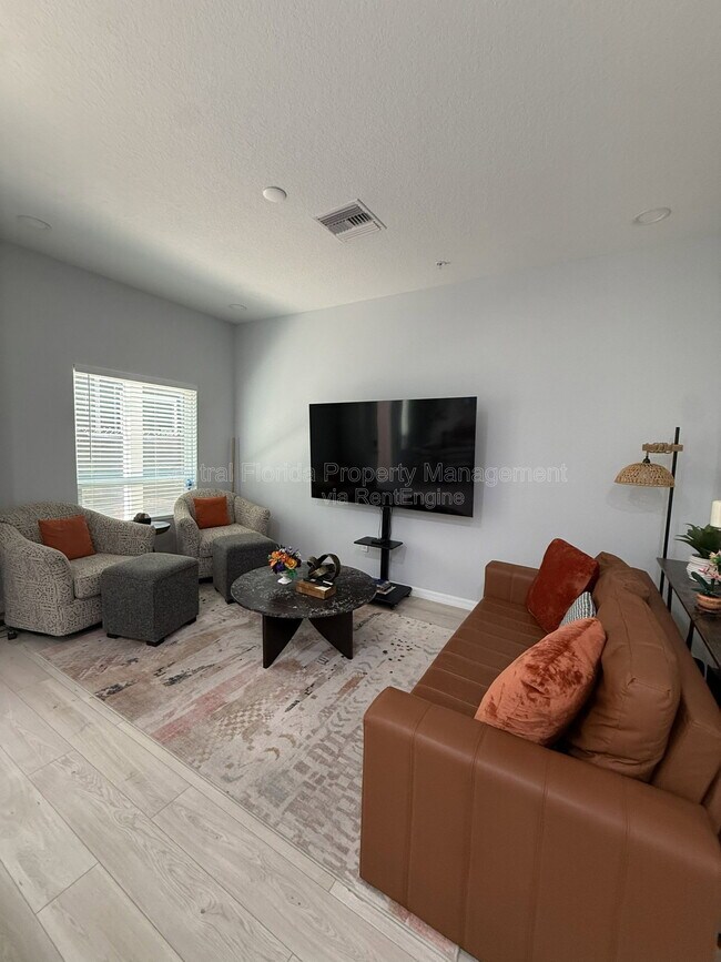 Foto del edificio - 129 Oakman Wy