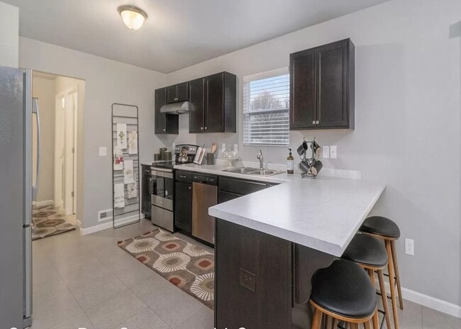 Building Photo - Beautiful Home for Lease in Richland