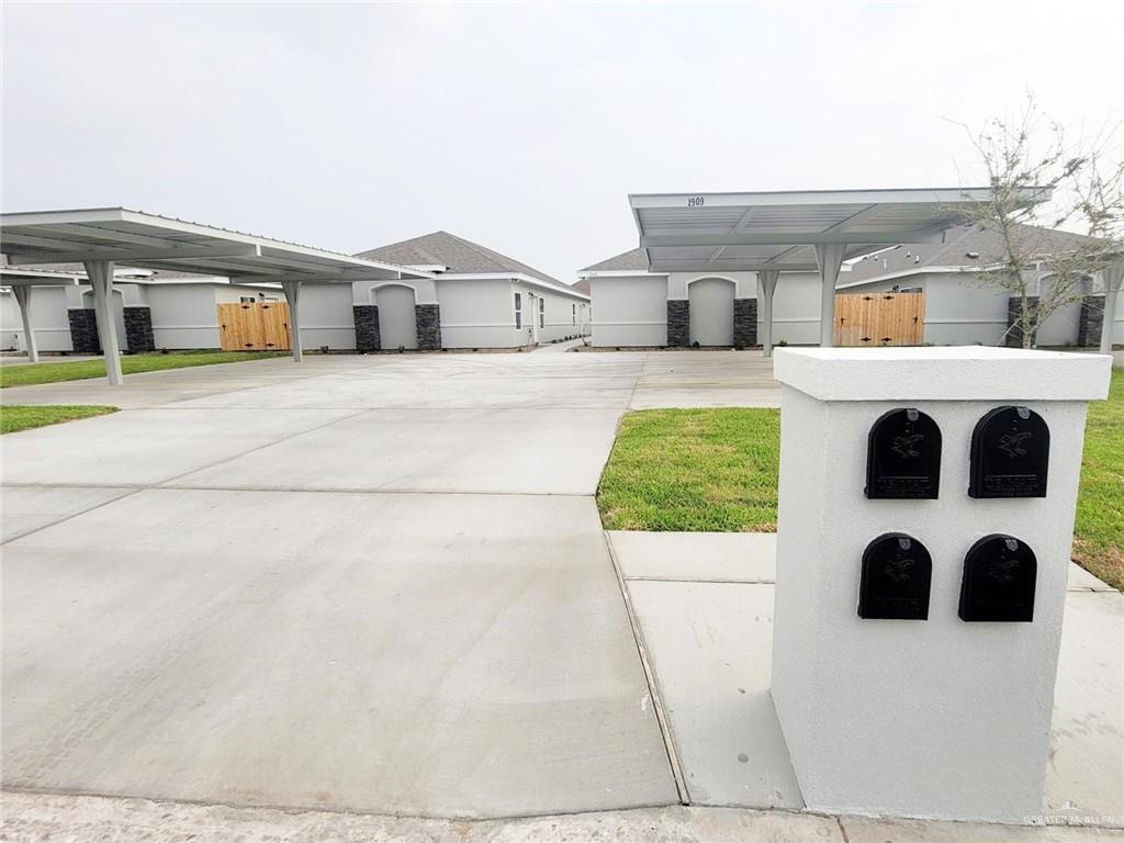 1909 Davenport St Unit 4, Weslaco, TX 78596 Room for Rent in Weslaco