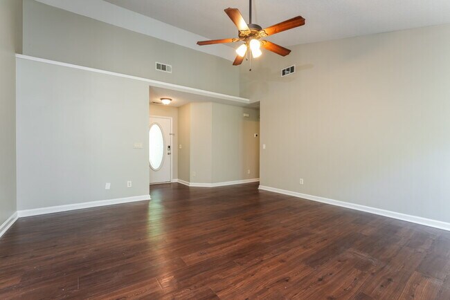 Foto del edificio - 4091 S Fork Dr