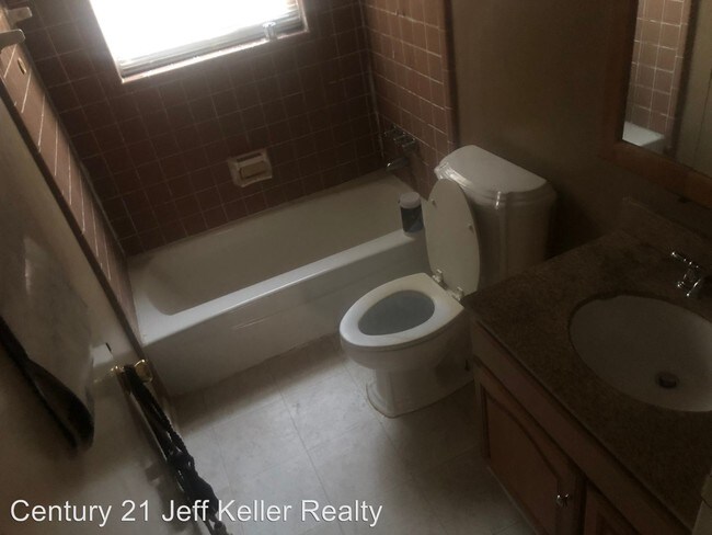 Building Photo - 3 br, 1 bath House - 1714 Apple Valley Dr