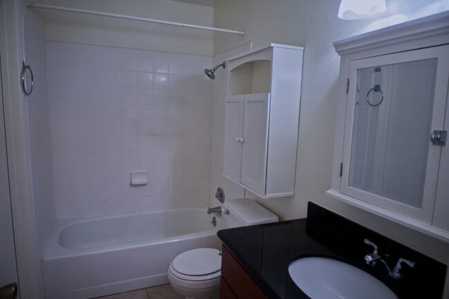 Building Photo - 8272 Center Pky