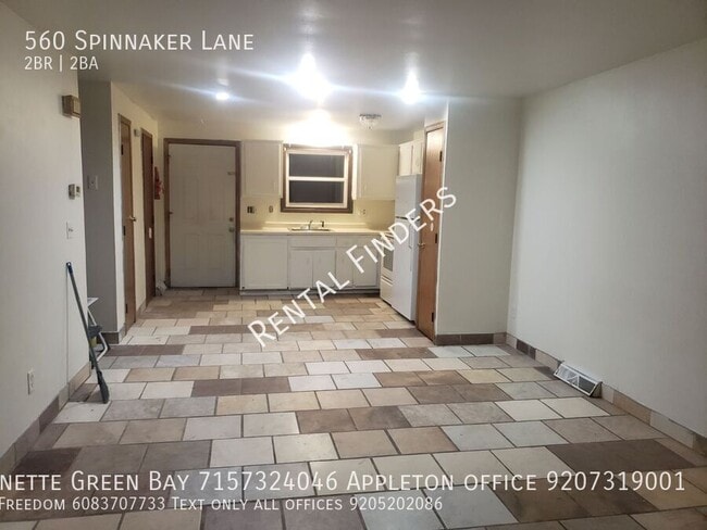 Building Photo - 560 Spinnaker Ln