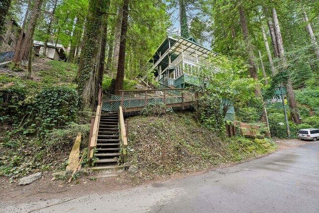 Foto del edificio - 21567 Starrett Hill Dr