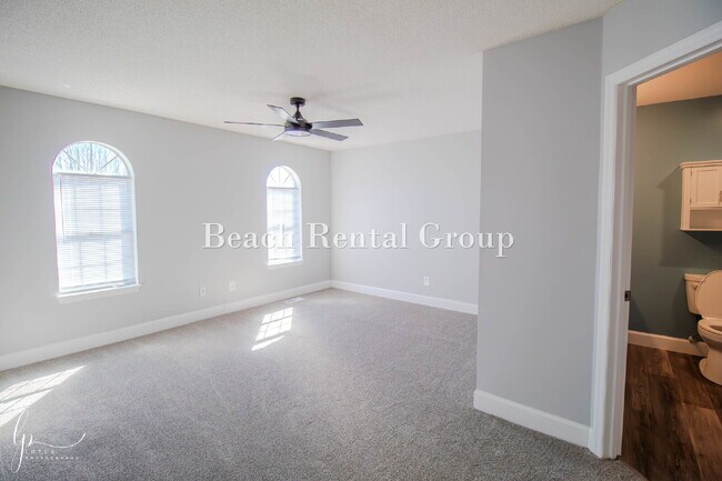 Foto del edificio - 3 Bedroom Townhome in Little River
