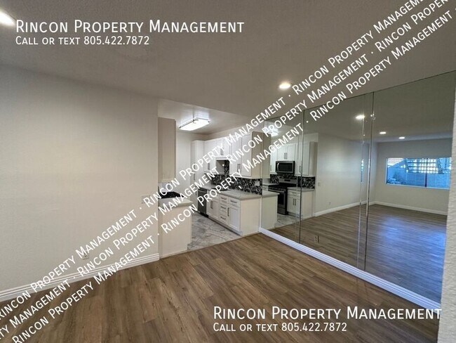 Foto del edificio - **$500 OFF ONE MONTH'S RENT**Casa De Oaks-...