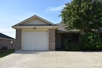 Building Photo - 504 S Juanita Dr