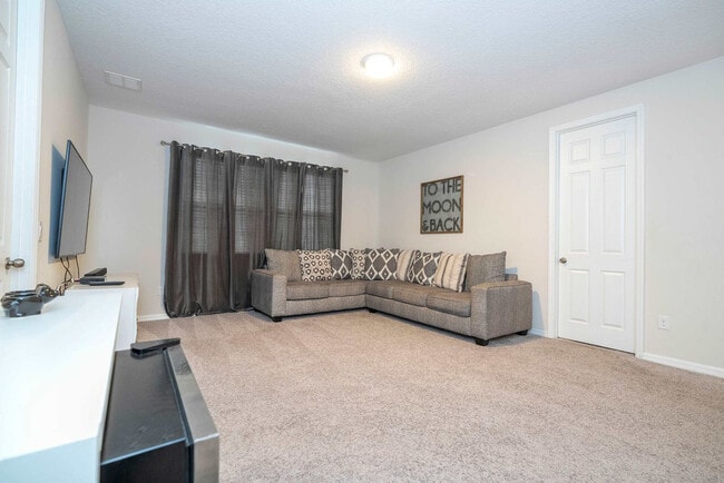 Foto del edificio - 9035 Sunshine Ridge Loop