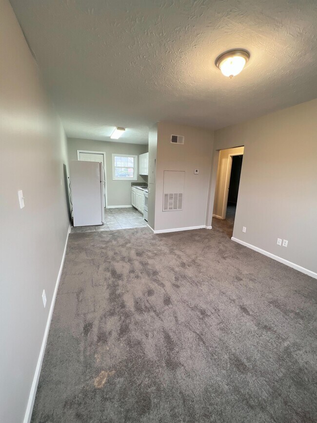 Building Photo - 865 Hank Aaron Dr SE