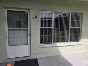 Building Photo - 2386 Sumatran Way