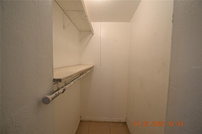 Building Photo - 7913 Endive Ave