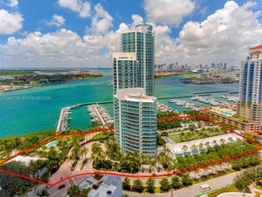Building Photo - 1000 South Pointe Dr