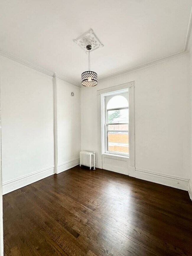 Foto del edificio - 108 4th St