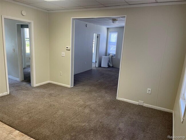 Foto del edificio - 8536 Perry Rd