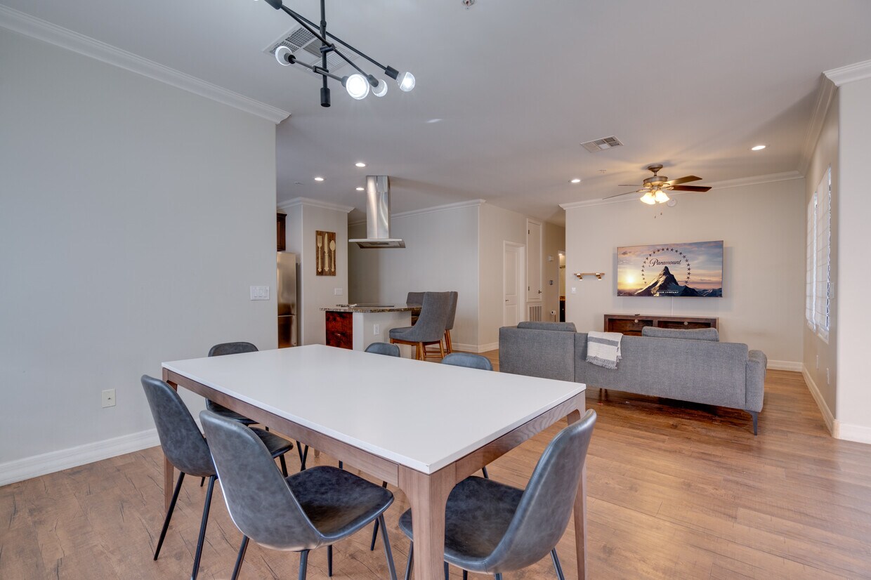 10757 N 74th St Unit 2007, Scottsdale, AZ 85260 Condo for Rent in