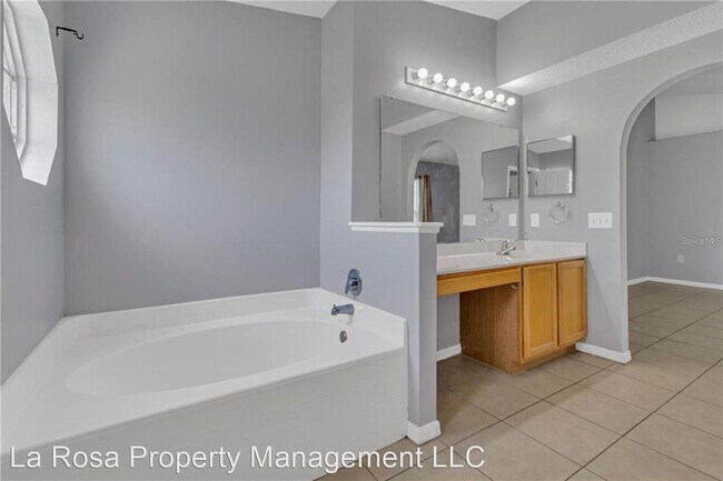 4 br, 2 bath House - 2149 Marisol Loop - 4