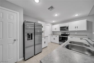 Building Photo - 2617 53rd St W