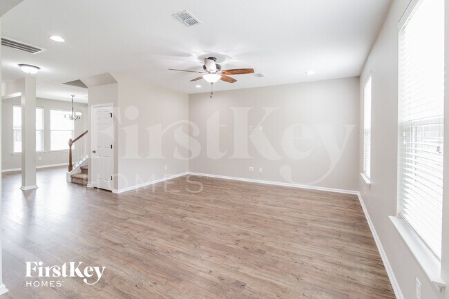 Building Photo - 454 Northern Red Oak Dr