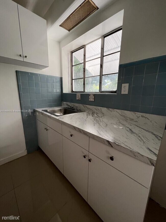 Foto del edificio - 3 br, 2 bath House - 1191 NE 149th St