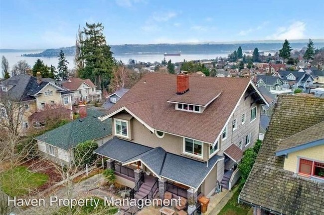 Foto del edificio - 5 br, 3 bath House - 2119 N Prospect St