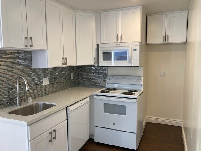 cocina completa - 4848 Tilden Dr