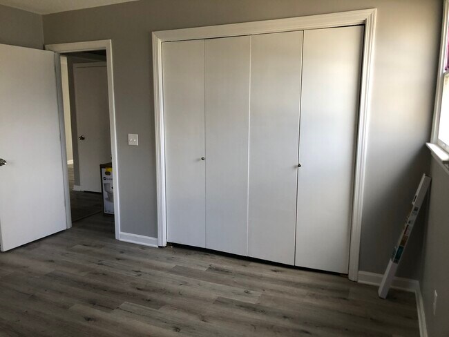 Second view of back bedroom - 54 East Ave