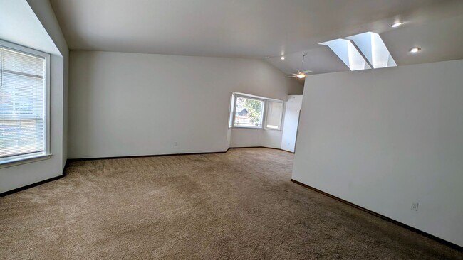 Foto del edificio - 8228 49th Ave NE