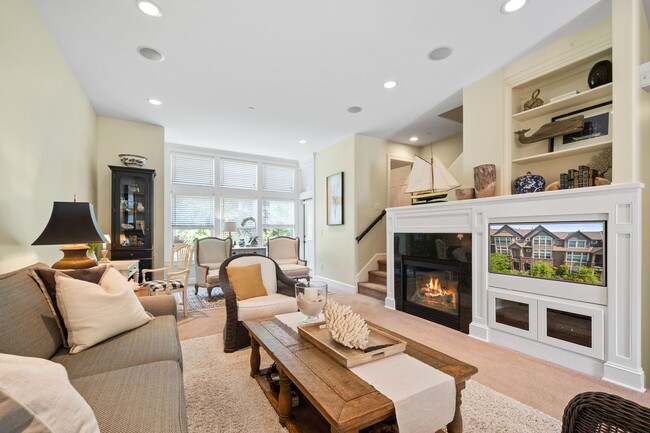 Foto del edificio - Luxury Lake Oswego Townhome Walking Distan...