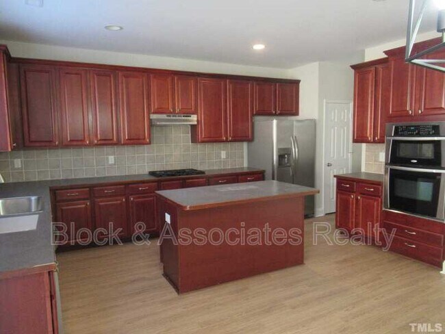 Building Photo - 417 Byrams Ford Dr