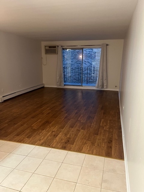 Building Photo - 815 E Oakton St