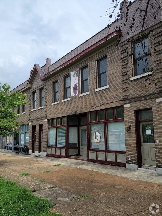 Building Photo - 3004-3008 S Jefferson Ave