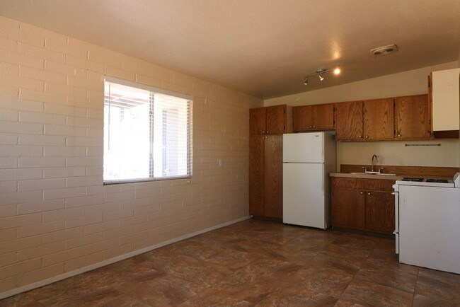 Foto del edificio - 903 s kenwood circle # 1, tempe az