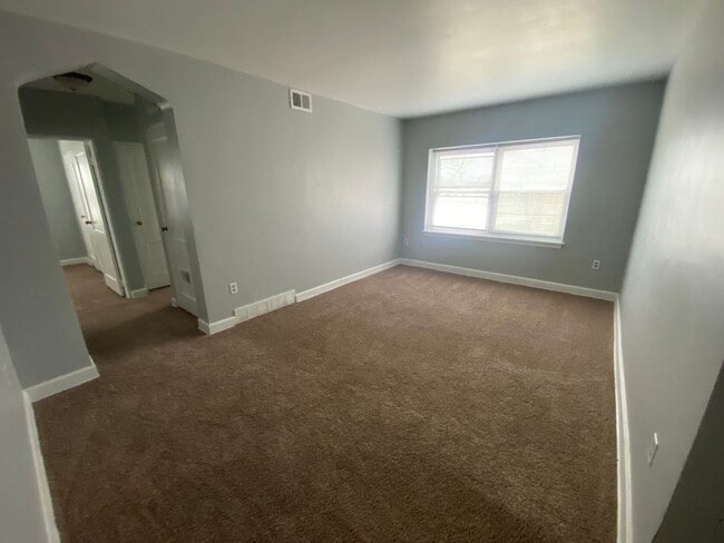 Interior Photo - Embassy Apartments