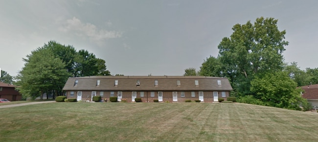 Building Photo - 2777 Kipling Ave NW