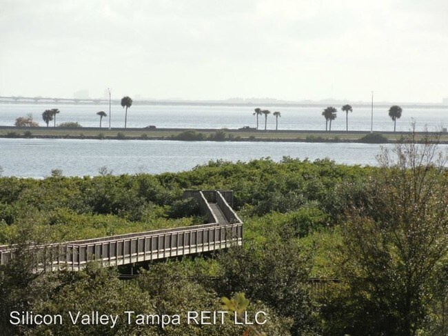 Building Photo - 4342 Bayside Village Dr