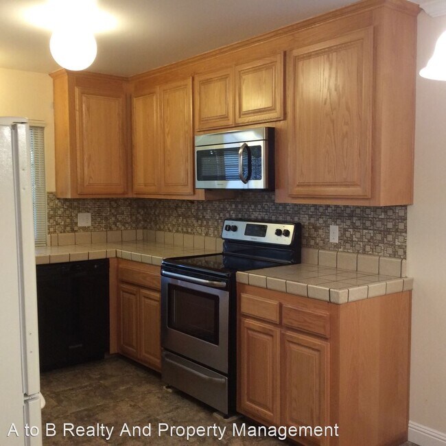 Building Photo - 4 br, 2 bath House - 4488 Waimea Ct