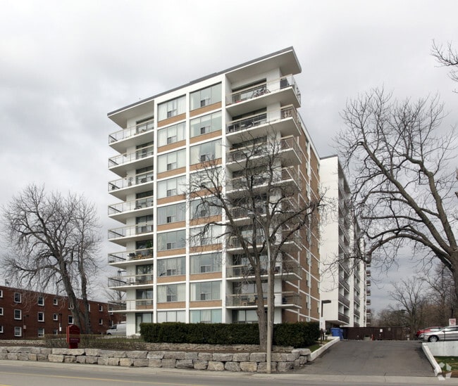 Building Photo - Caledon