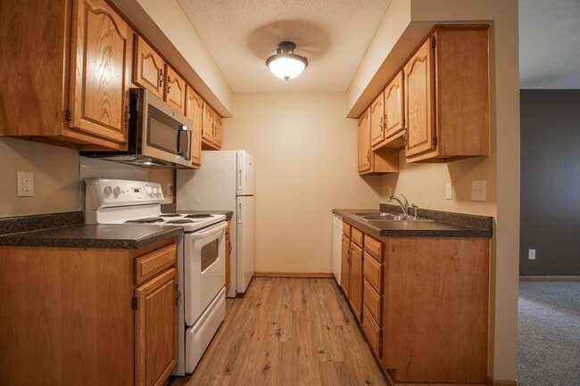 Interior Photo - Windfield Estates