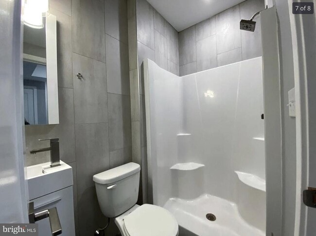 Building Photo - 3817 Wallace St