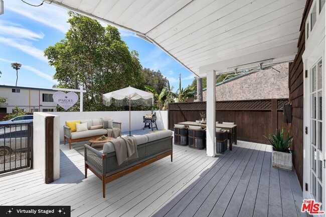 Building Photo - 1141 Cabrillo Ave