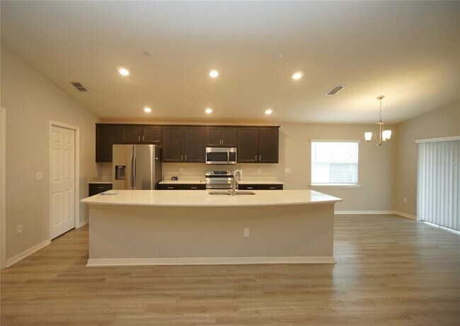 Foto del edificio - 12221 Cypress Br St