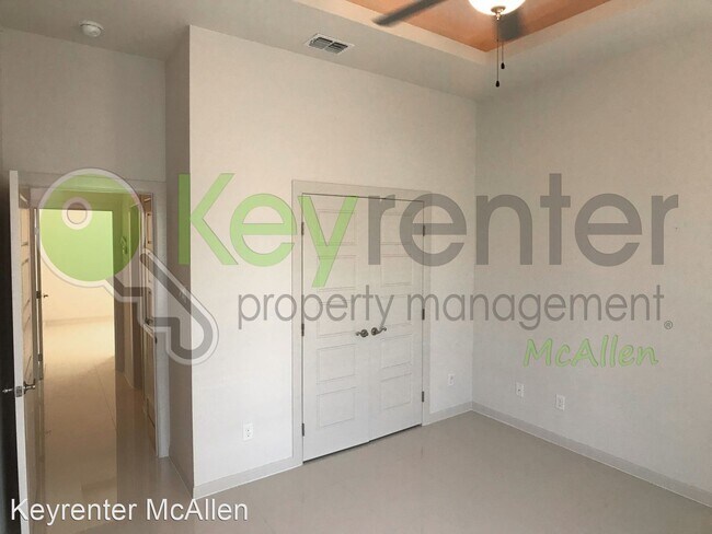 Building Photo - 3 br, 2 bath House - 2920 N 51st st