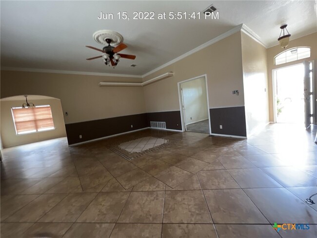 Building Photo - 4006 Frigate Dr