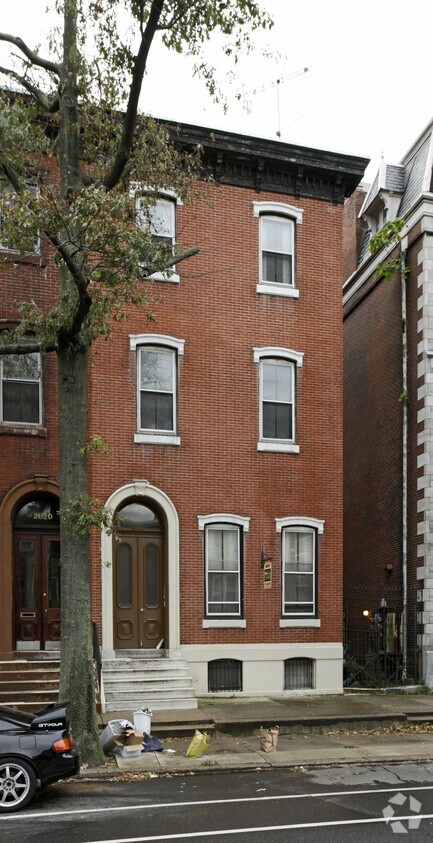Building Photo - 2022 Spring Garden St