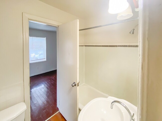 Foto del edificio - 3415 Danbury Rd