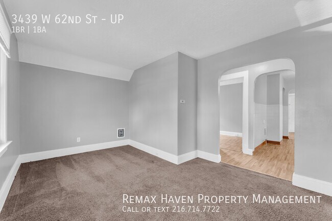 Foto del edificio - 3439 W 62nd St