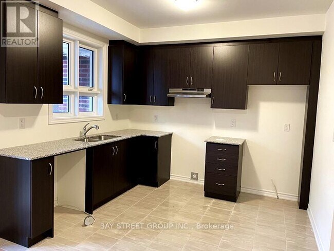 Building Photo - 24 Imperial College Ln